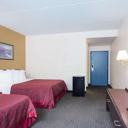 Days Inn By Wyndham Chambersburg Extérieur photo